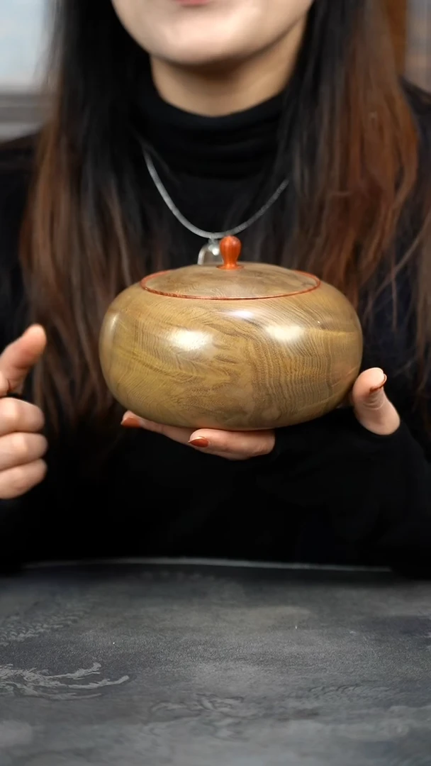 【闪购商品】金丝楠木雕15/9黄料满花精工茶仓醒茶罐907