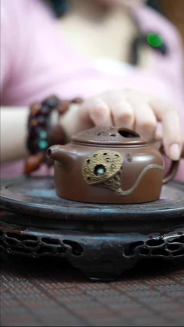 茶壶紫砂宜兴紫砂岁颐传砂原矿全手15