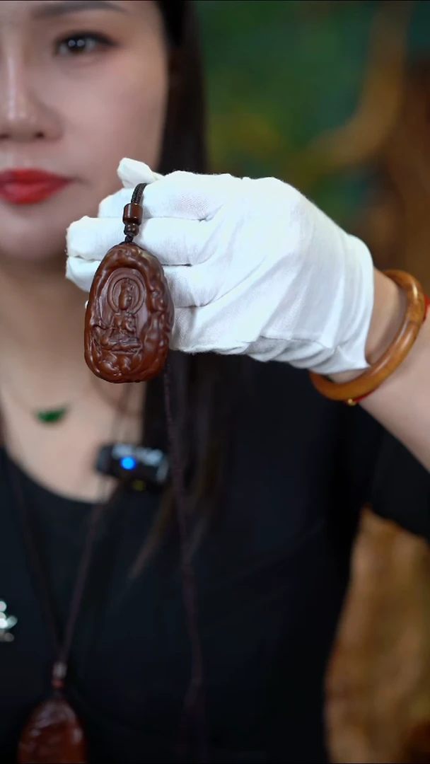 枣木?****⁴雷击枣木无相佛牌