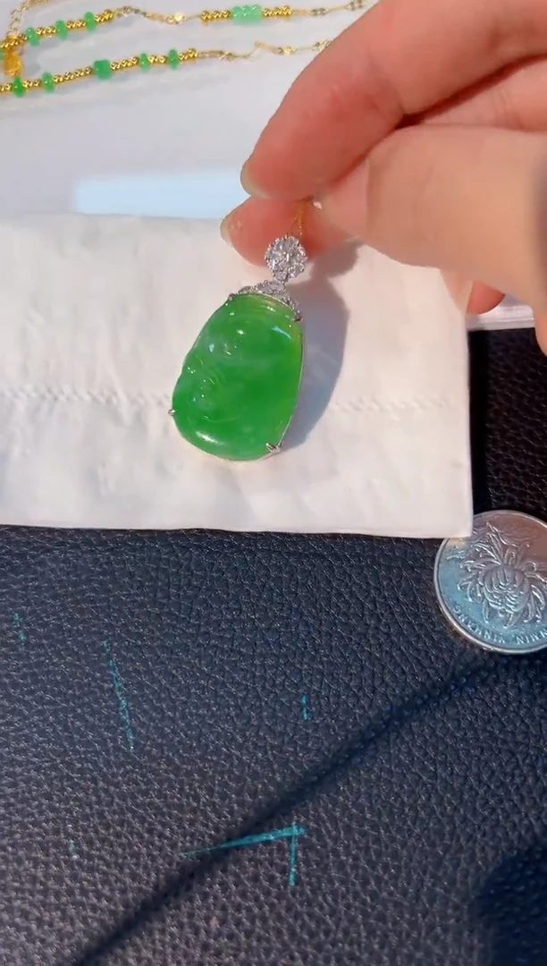 颈饰未镶嵌翡翠缅料A货/支持复检/一件