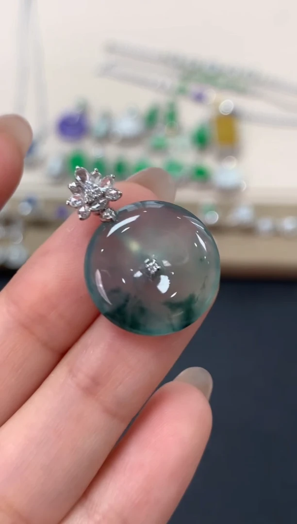 翡翠18K金镶嵌吊坠(不含链)平安扣吊坠8800