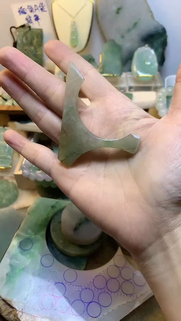 未镶嵌挂件翡翠 缅甸A货翡翠，没有运费险2