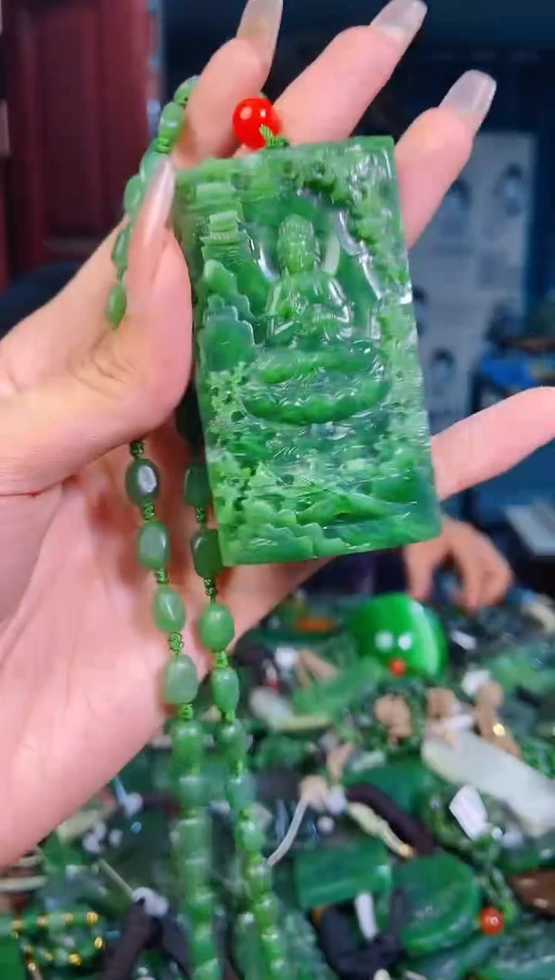 未镶嵌和田玉挂件1