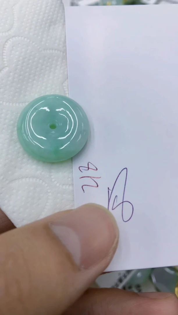 颈饰未镶嵌翡翠11111111111