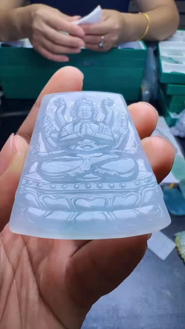 未镶嵌定制翡翠好****.天然翡翠A货