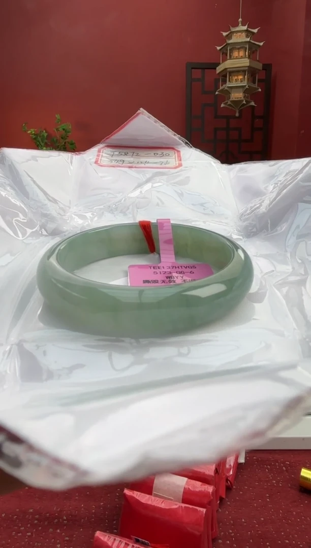 未镶嵌手镯翡翠翡翠手镯8