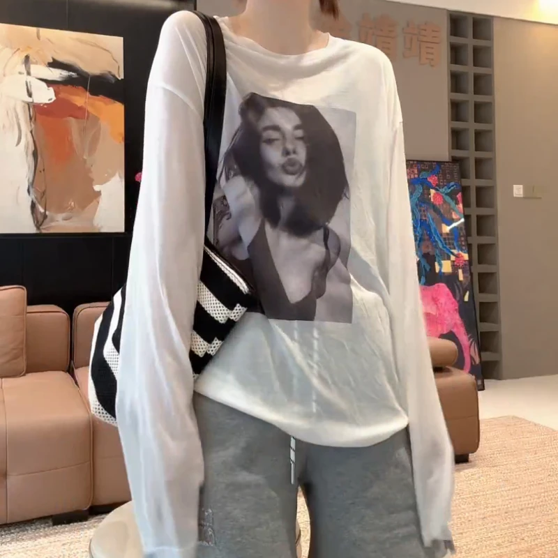 【空白信号】薄款T恤小众设计款舒适清爽洋气圆领上衣LK2504392