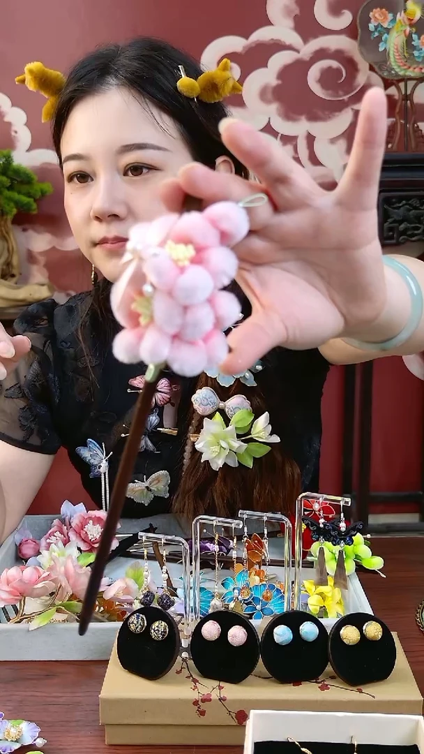 刺绣纯手工非遗绒花