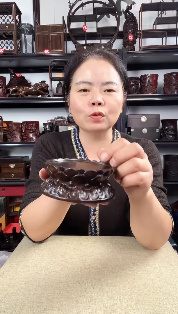 木双层莲花小号老李红木工艺品