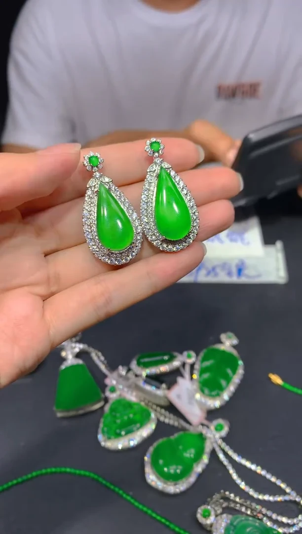 【闪购商品】定制翡翠未镶嵌228多样性发货（发其一）