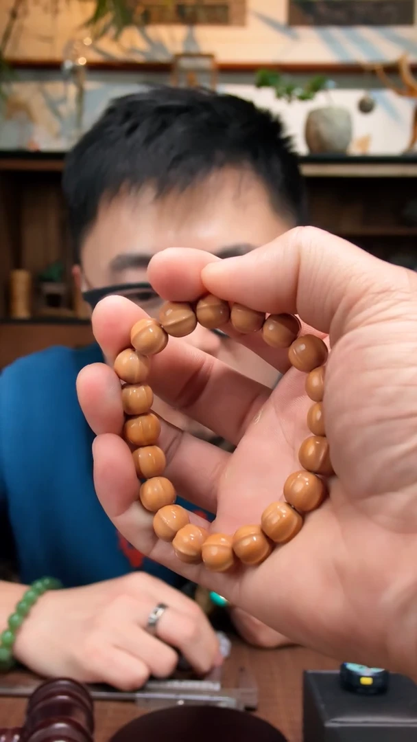 手串猴头核桃猴头手串ZD