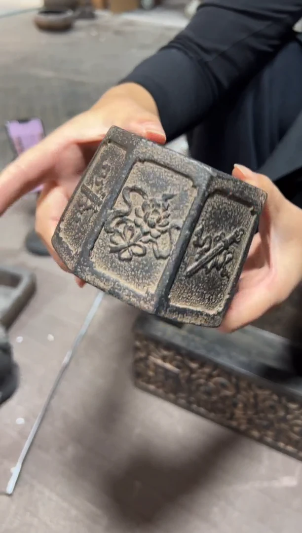 陶土【火山泥】八宝井