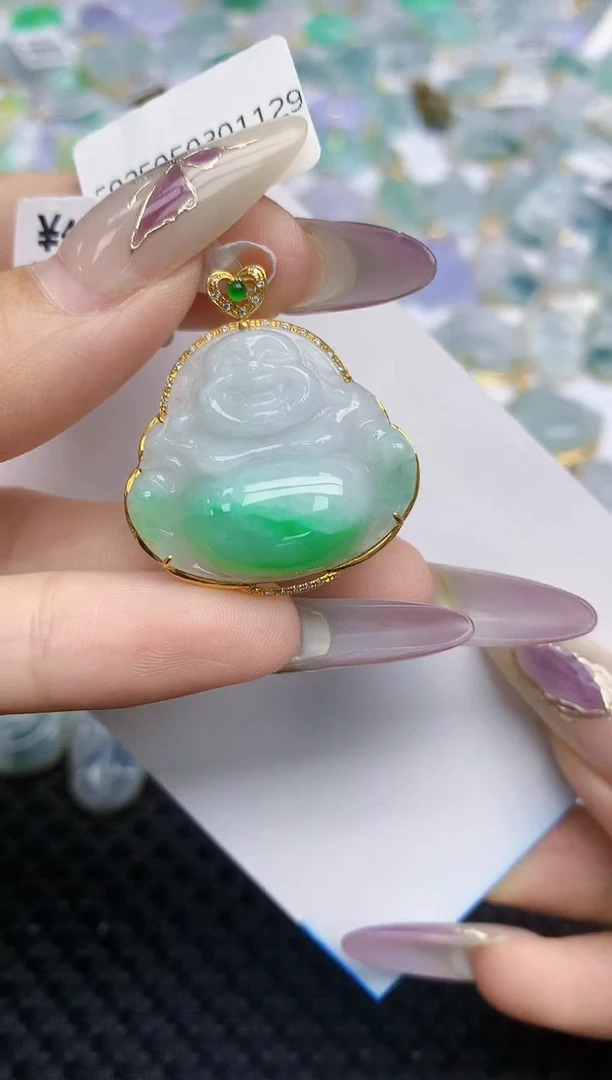 翡翠挂件18K金镶嵌262   天然翡翠A货