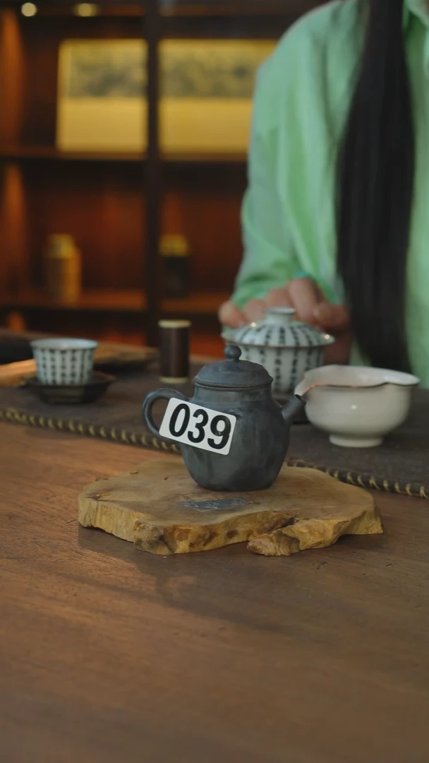 黑壶........039