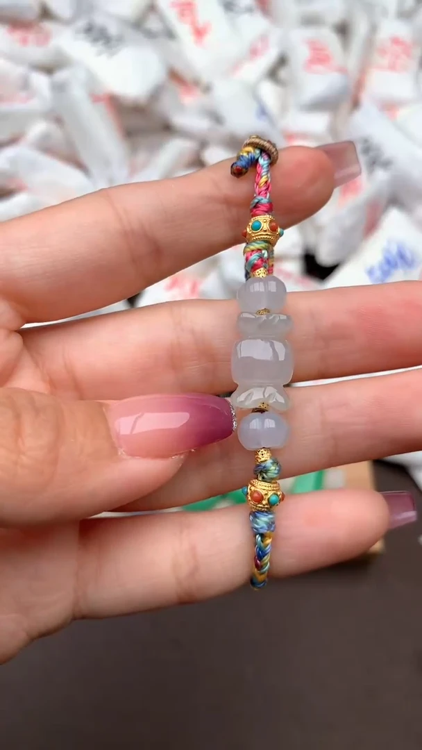 【闪购商品】翡翠手绳未镶嵌—   