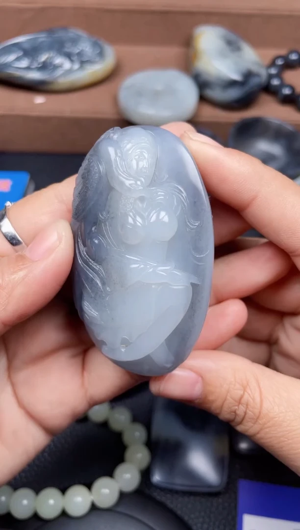 颈饰未镶嵌和田玉F9