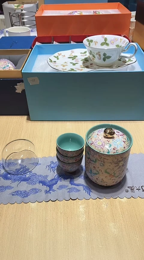 瓷片全场正品,一件不留@@1