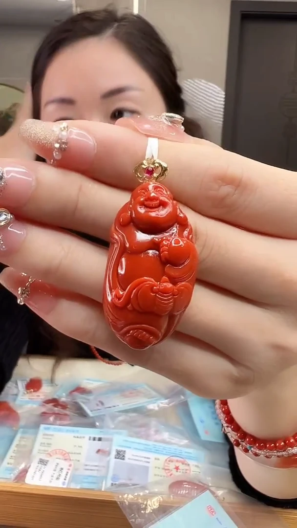 【闪购商品】南红玛瑙吊坠(不含链)18K金镶嵌/站佛