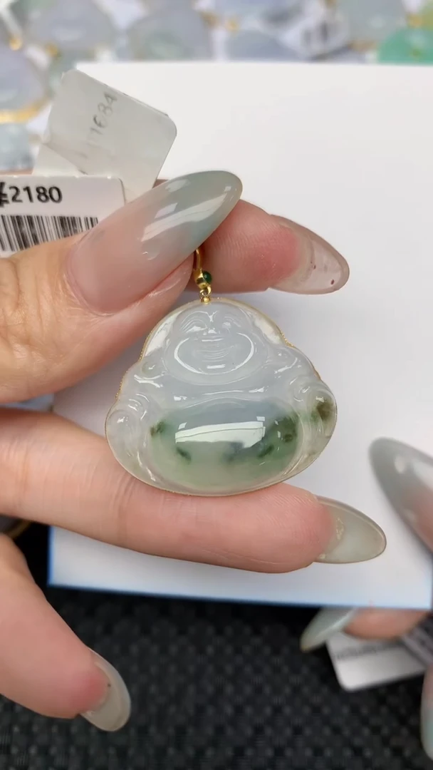 翡翠18K金镶嵌颈饰天然翡翠a货