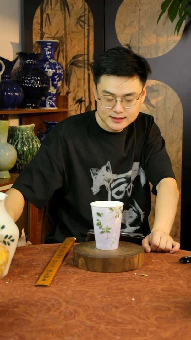 陶瓷景德镇 紫藤手绘水杯