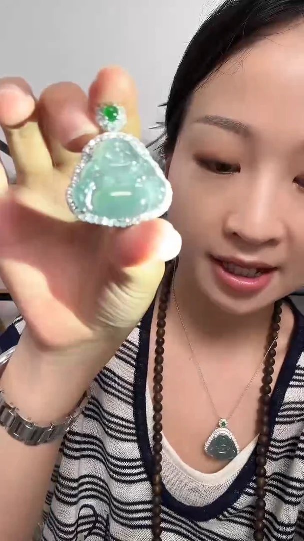 翡翠未镶嵌颈饰佛公（多样性发货发一件）