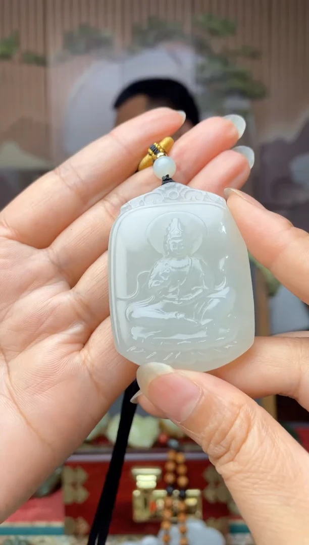 颈饰未镶嵌和田玉拍一发一
