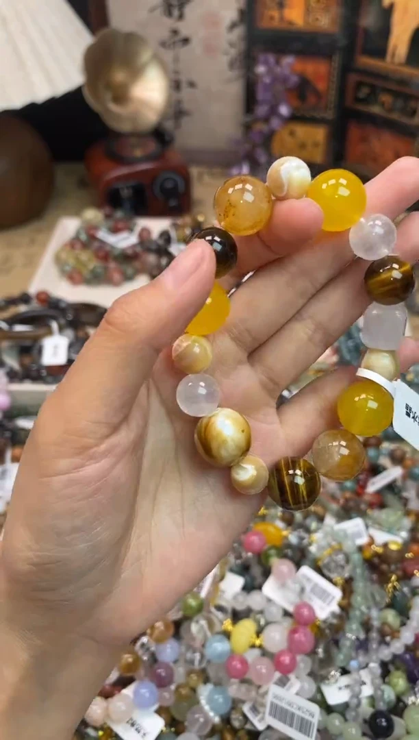 未镶嵌玛瑙手饰190