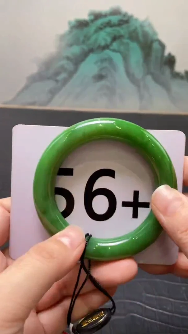 未镶嵌手镯和田玉（碧玉）是***～56+