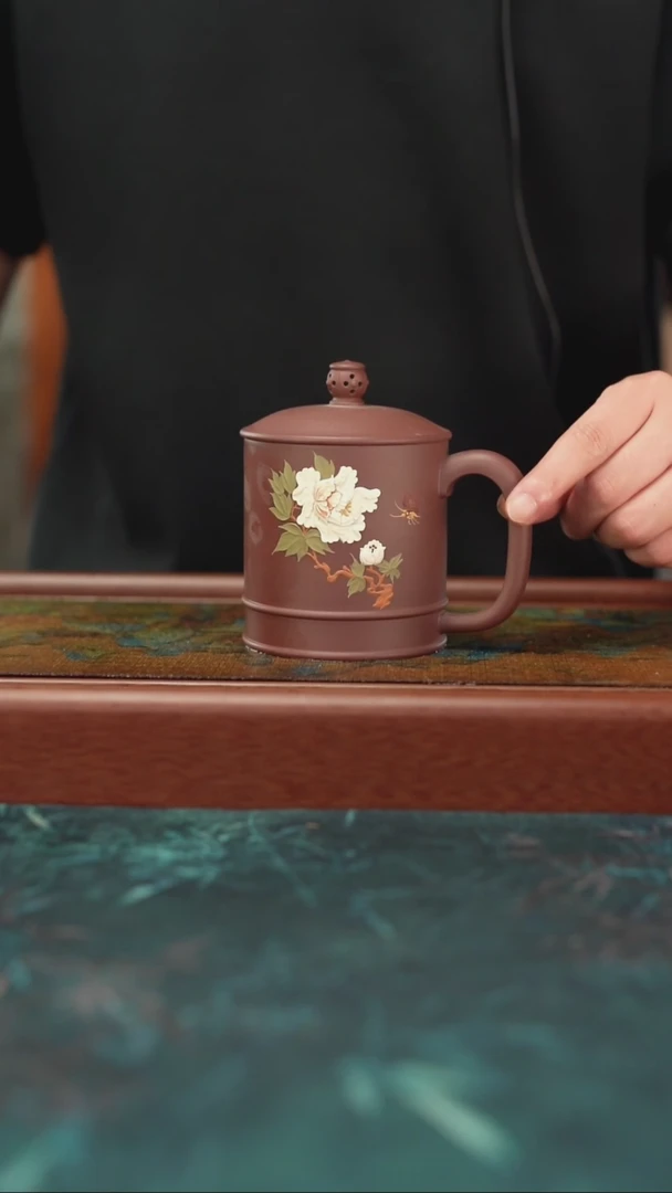 茶杯紫砂6.5       底曹清  盖杯