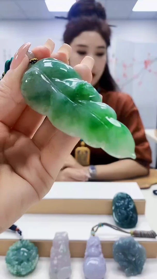 未镶嵌定制翡翠4829ty-毛货挂件9