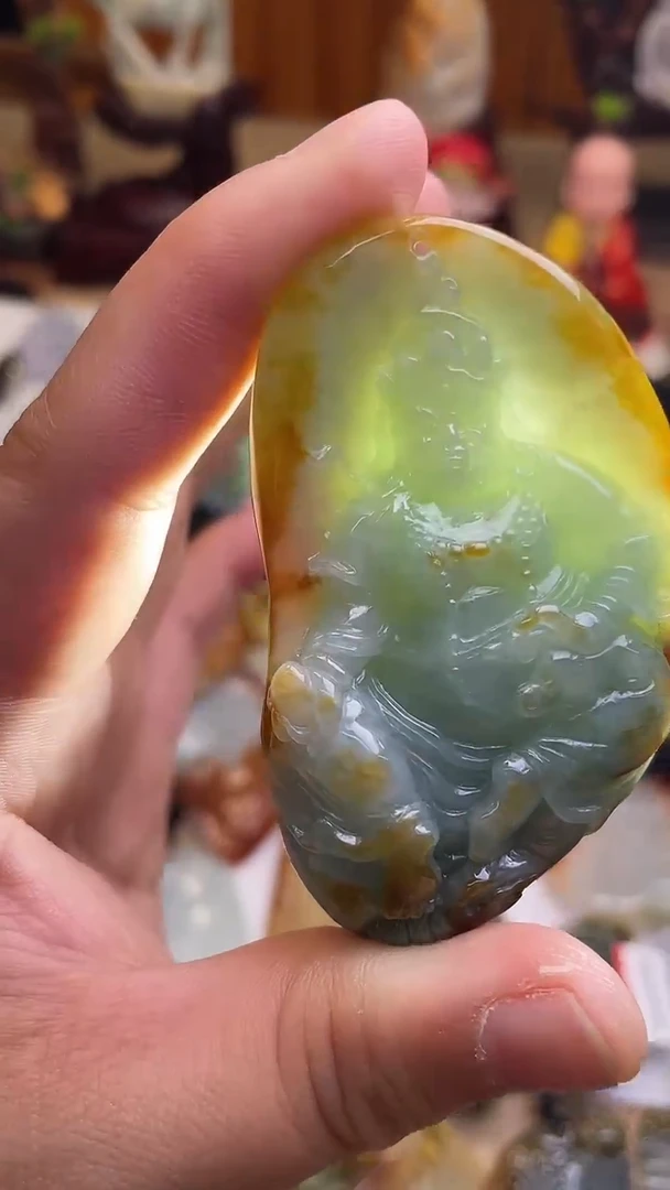 颈饰未镶嵌翡翠1