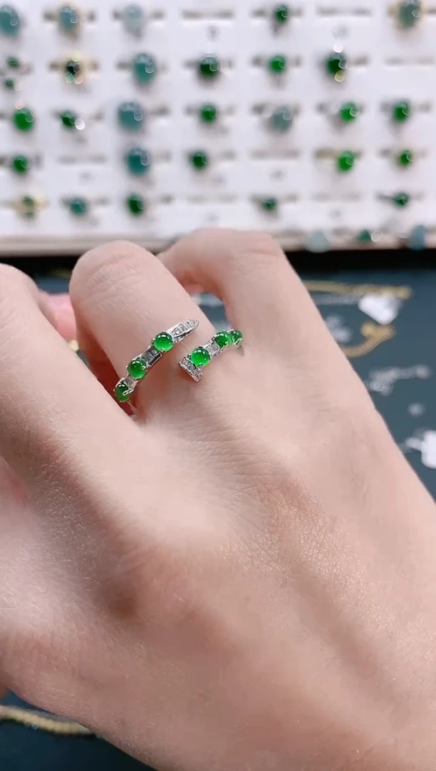 【闪购商品】翡翠戒指银S925镶嵌天然翡翠