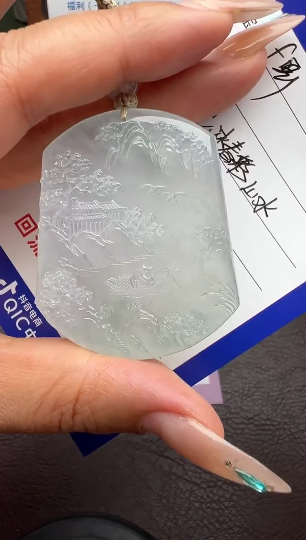 颈饰未镶嵌翡翠翡翠颈饰