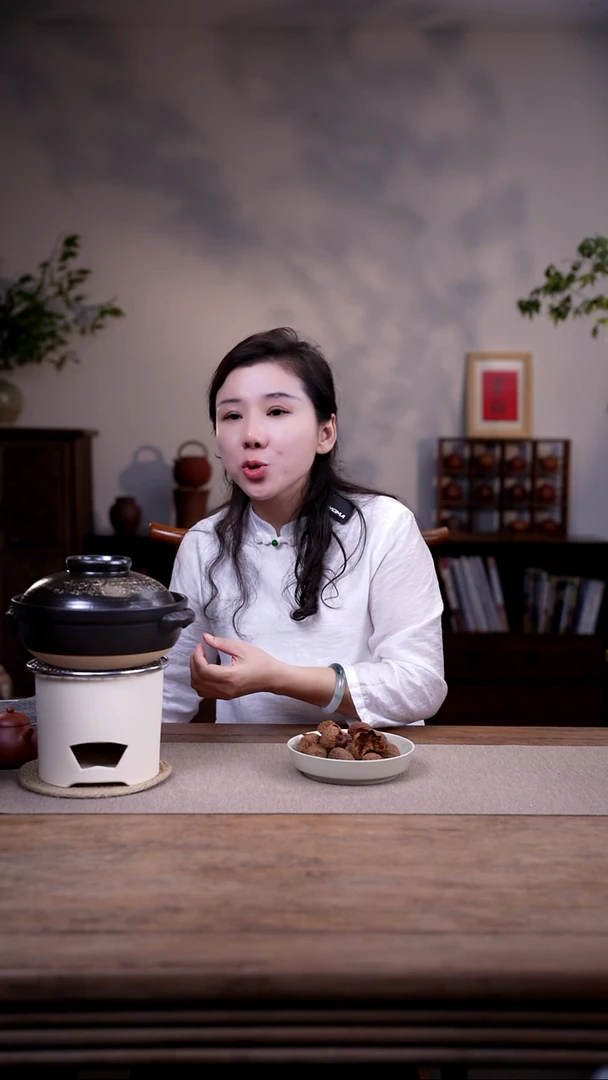 茶壶紫砂糯米糍荔枝干