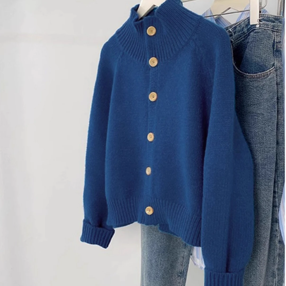 蓝色高领软糯毛衣外套女秋冬高级感宽松短款宽松慵懒针织开衫加厚
