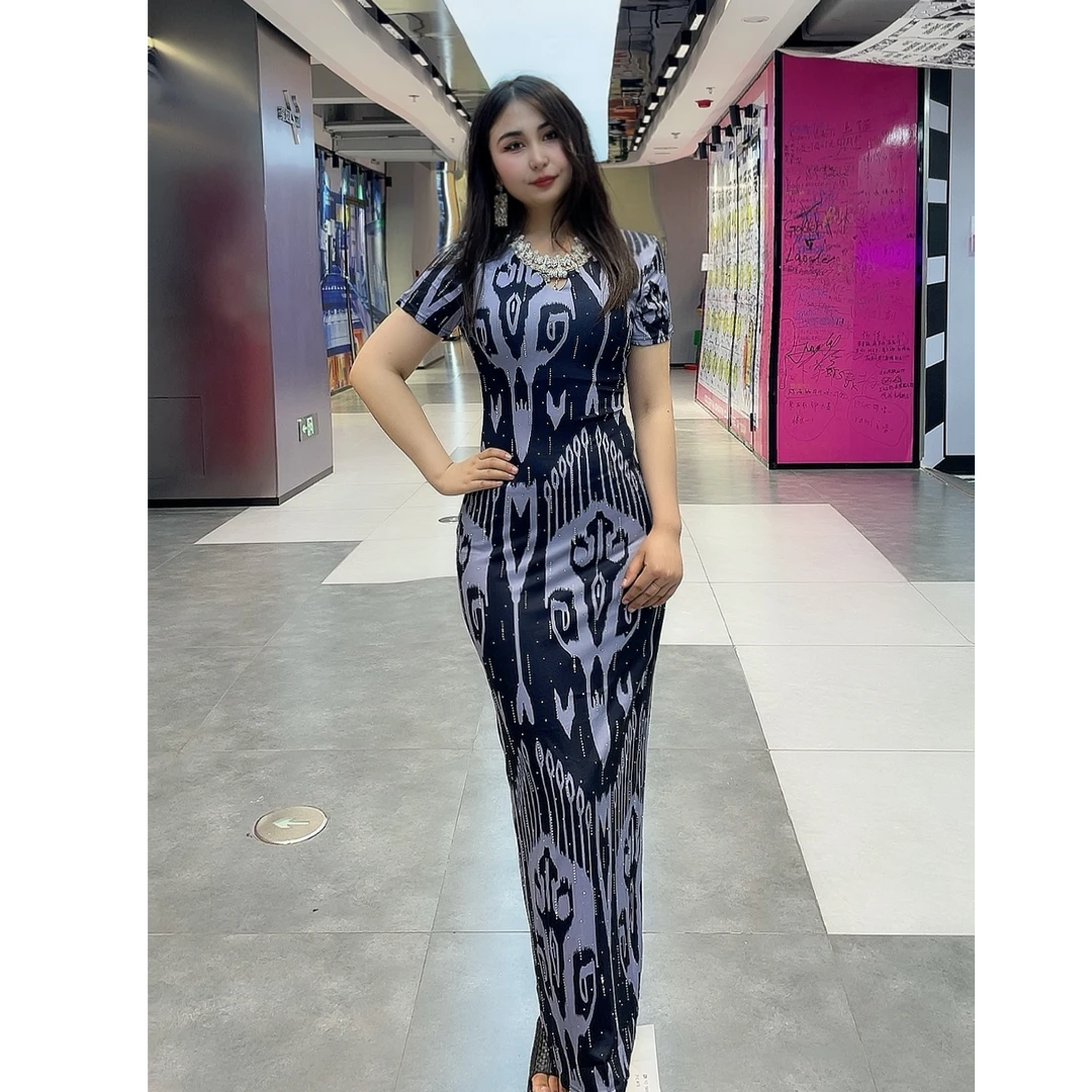 9808民族风艾德莱斯花纹福利款女装连衣裙