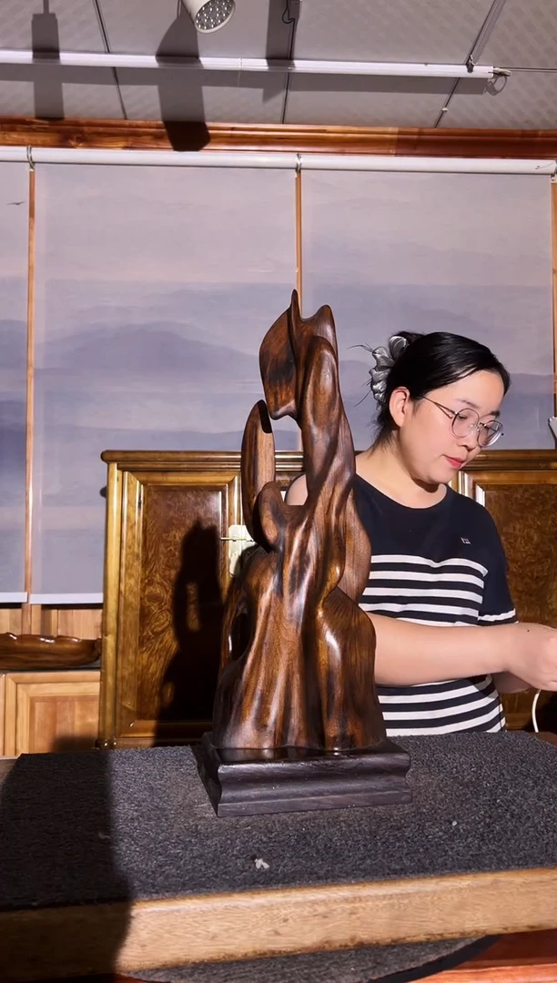 金丝楠米***仔金丝楠木小叶桢楠自然随形摆件；厂家直销