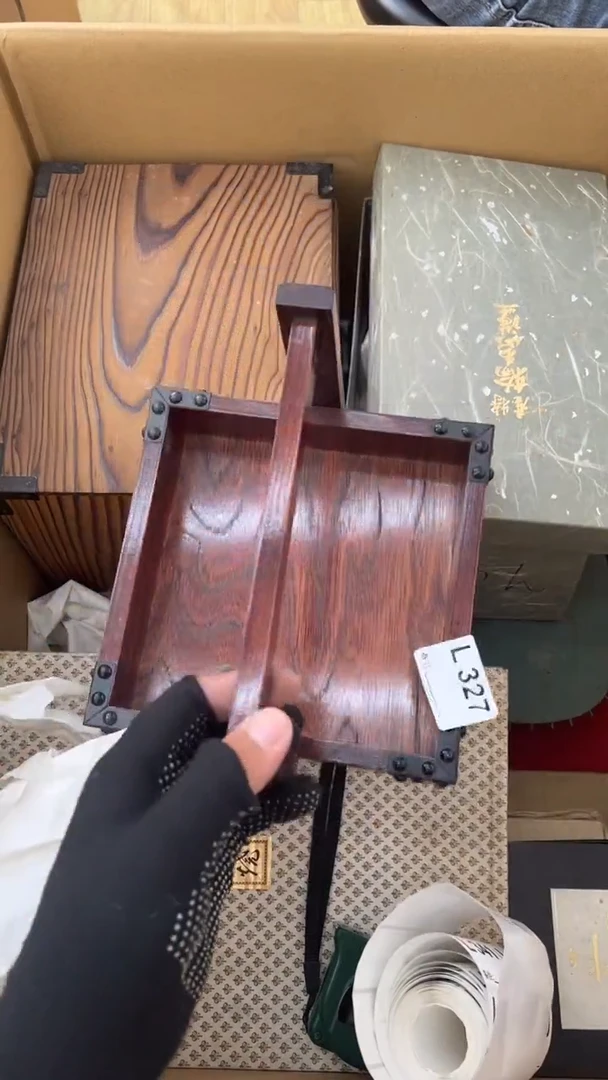 瓷片W***?中古商品谨慎参拍327