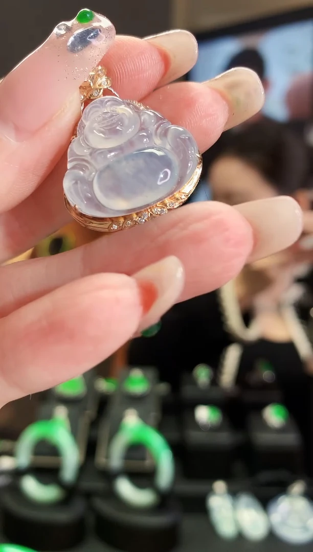 【闪购商品】翡翠吊坠(不含链)18K金镶嵌吊坠