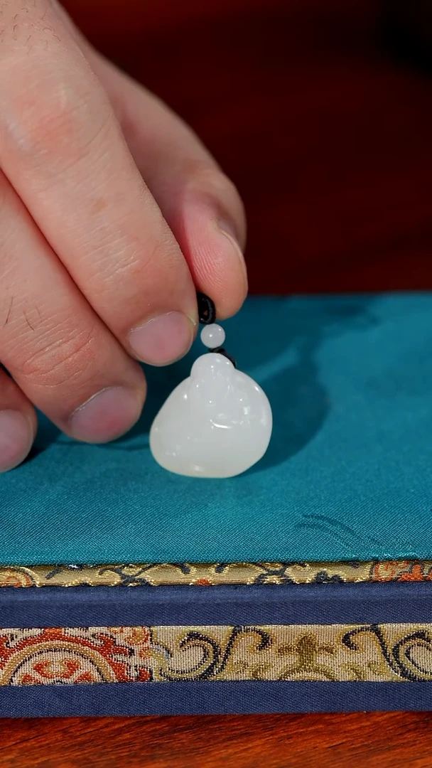 【闪购商品】和田玉颈饰未镶嵌67