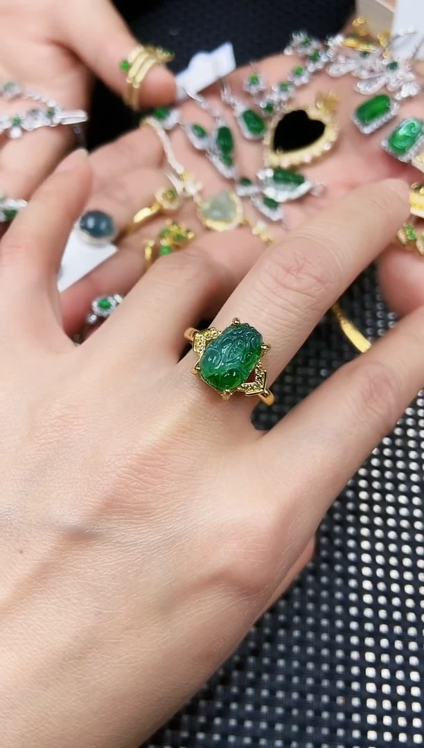 【闪购商品】翡翠戒指未镶嵌11111111