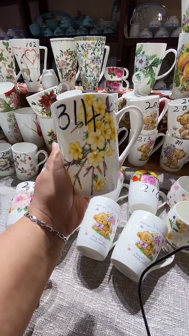 碗闪购商品  库存产品默认微瑕介意慎拍