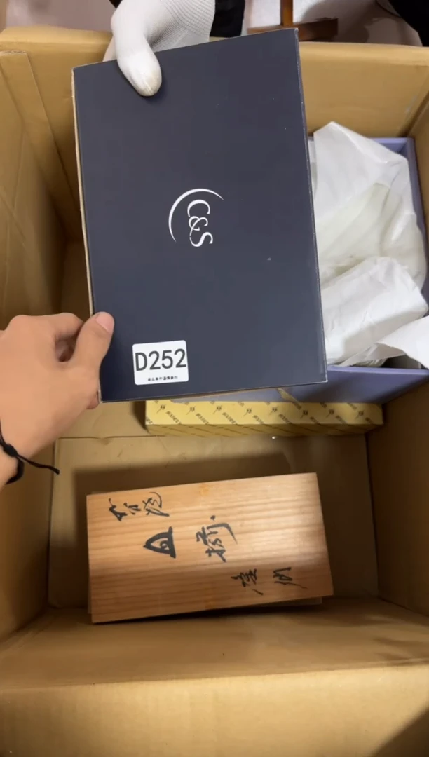 瓷片三***宇252 中古商品，谨慎购买
