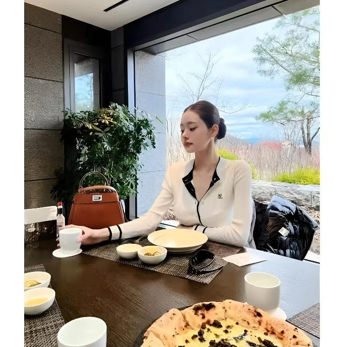 【宋智雅同款】早春新款高尔夫球服长袖上衣小香珍珠针织衫25C4009