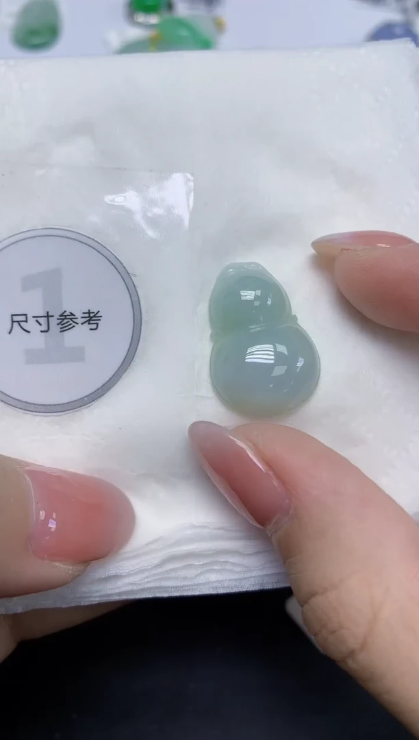 颈饰未镶嵌翡翠天然缅甸翡翠A货百元以上9元证书费自理