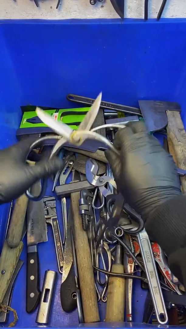 詹*斯大白日本工具仓库闪购链接