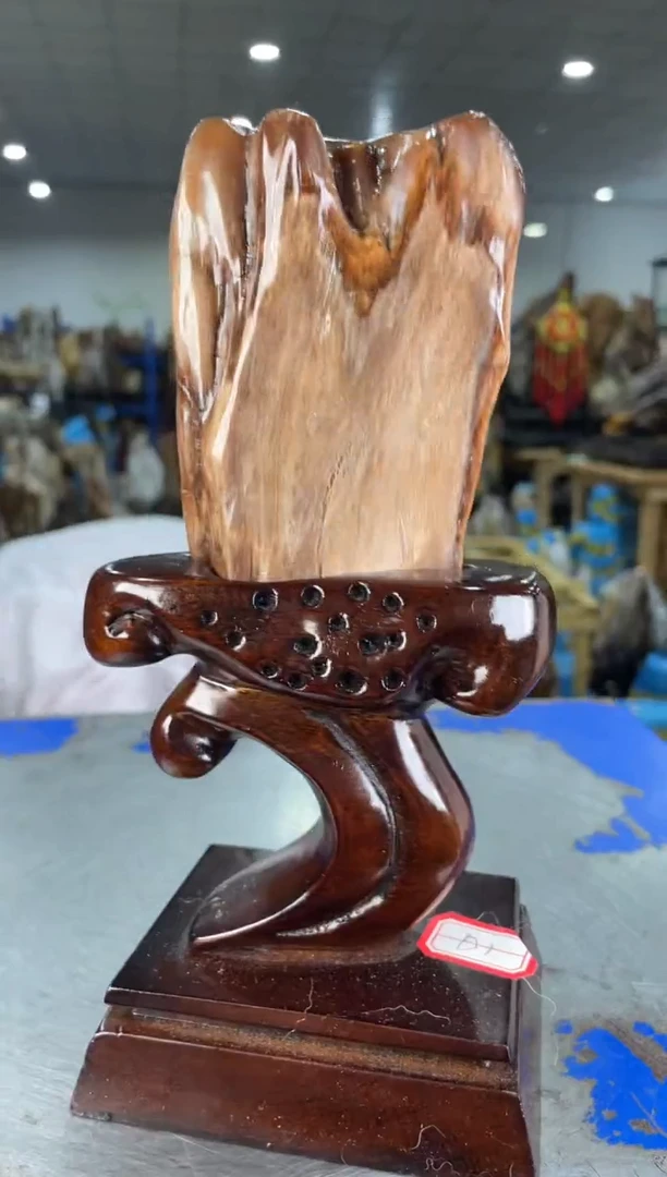 【闪购商品】硅化玉摆件未镶嵌1