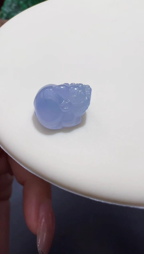 未镶嵌定制翡翠13.5*11*7.7貔貅