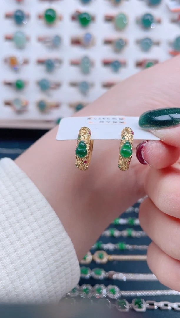 银S925镶嵌翡翠耳饰天然翡翠