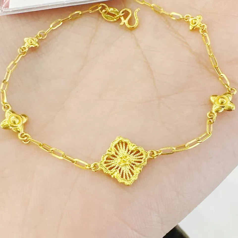 Chow Tai Seng/周大生足金手链